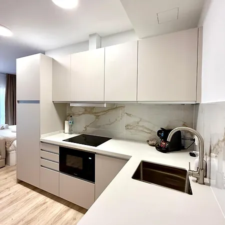 شقة Nikkibeachfront ماربيا
