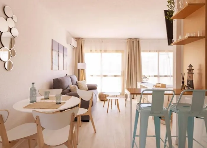 Nikkibeachfront * マルベーリャ