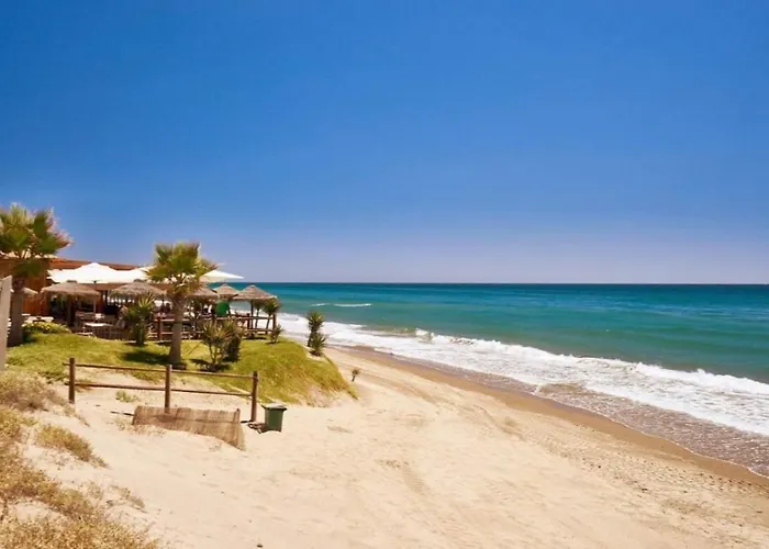 Nikkibeachfront * マルベーリャ