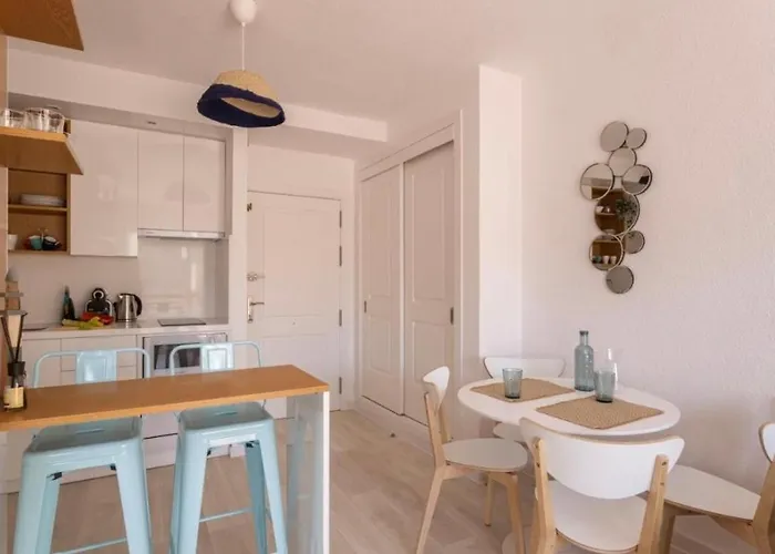 Nikkibeachfront アパート *