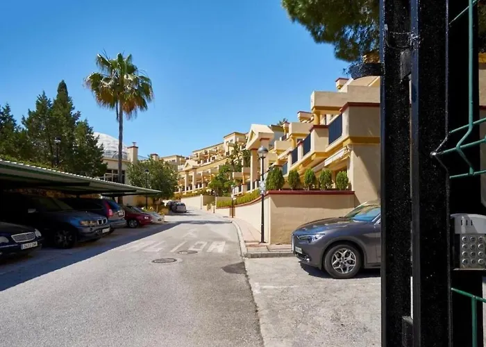 Nikkibeachfront アパート