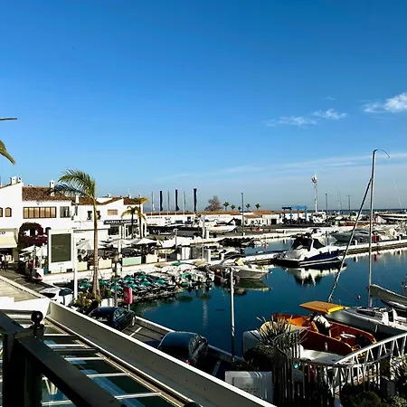 Апартаменти Nikkibeachfront